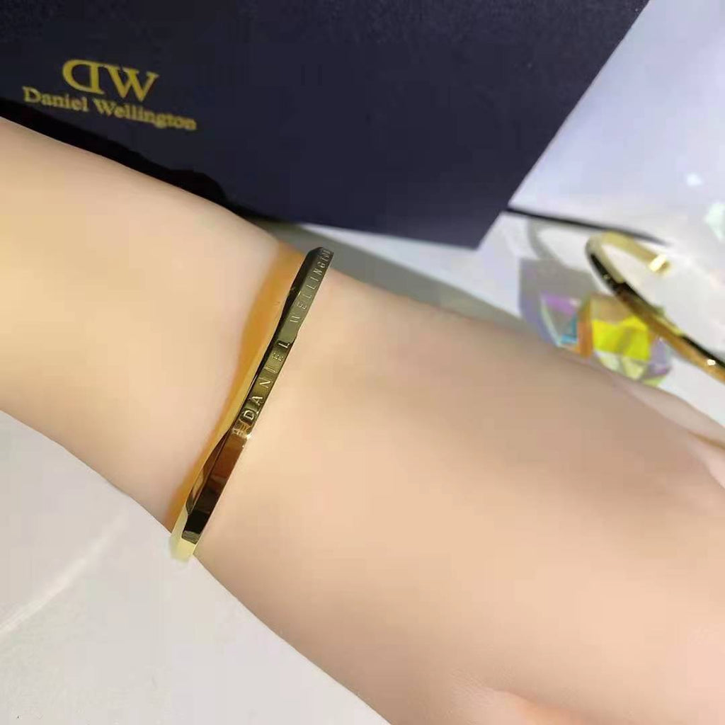 Double Loop Bracelet