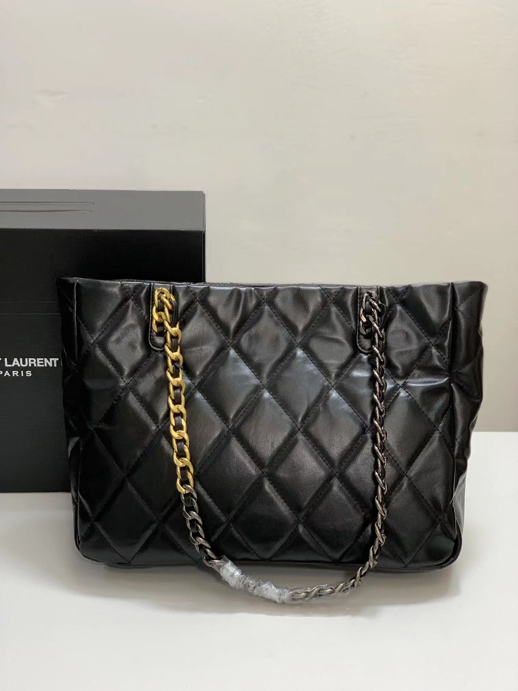 2022 SL Handbags -- 49