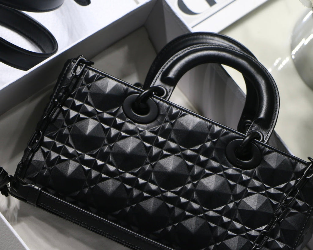 D I O R - Lady D-Joy (Black) 26 x 13cm