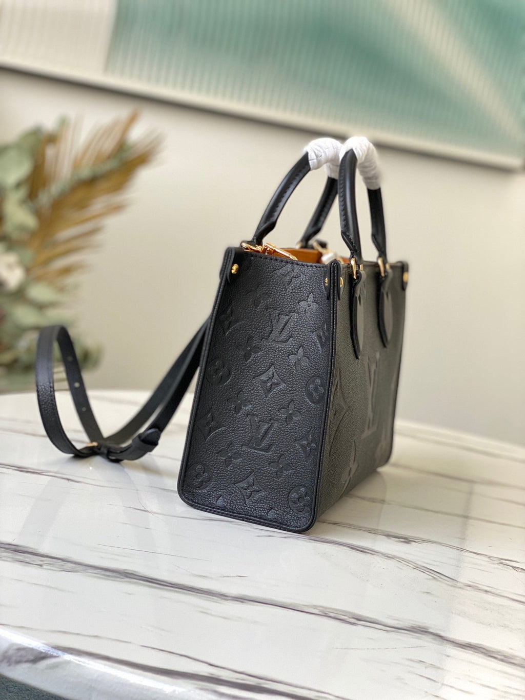 Bicolor handbag