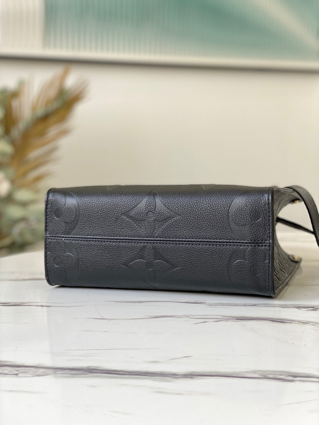 Bicolor handbag