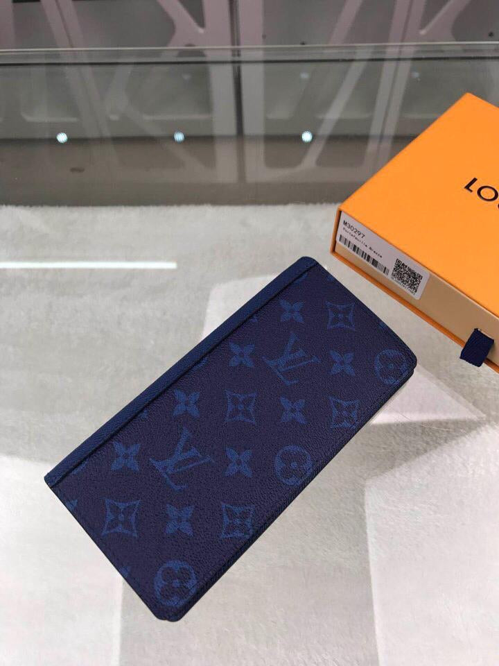 blue wallet