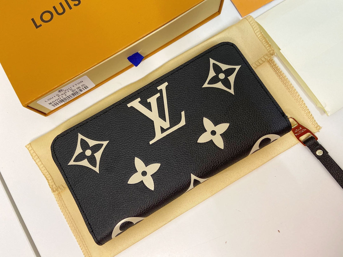 Black retro flower wallet